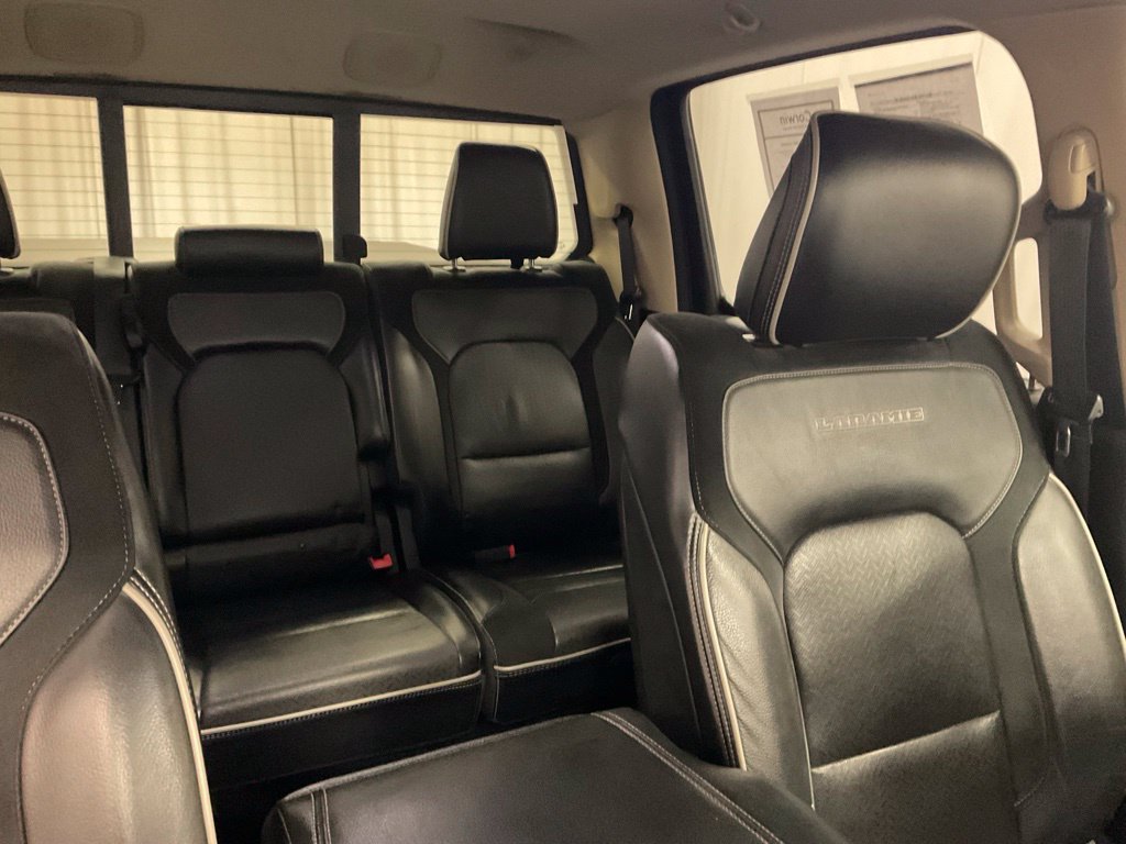 Used 2019 RAM 1500 Laramie AWD/4WD image 32