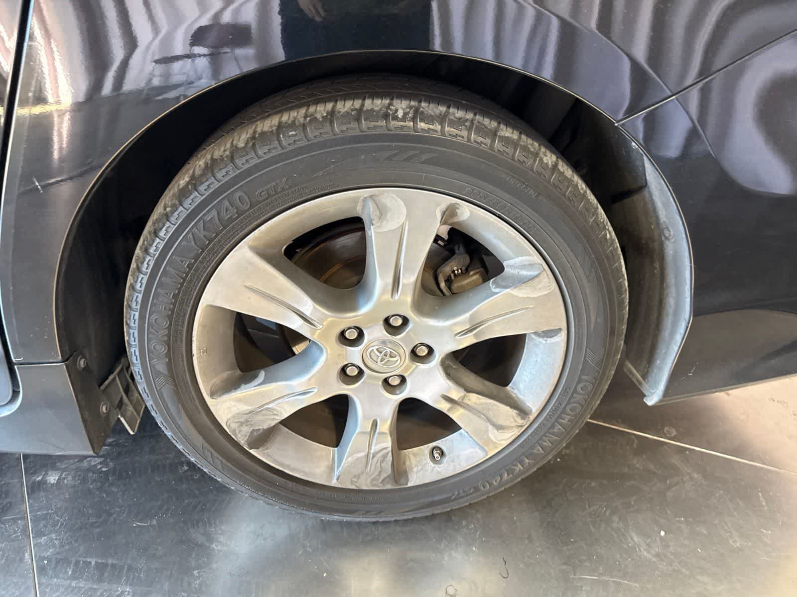 Used 2015 Toyota Sienna SE FWD image 10