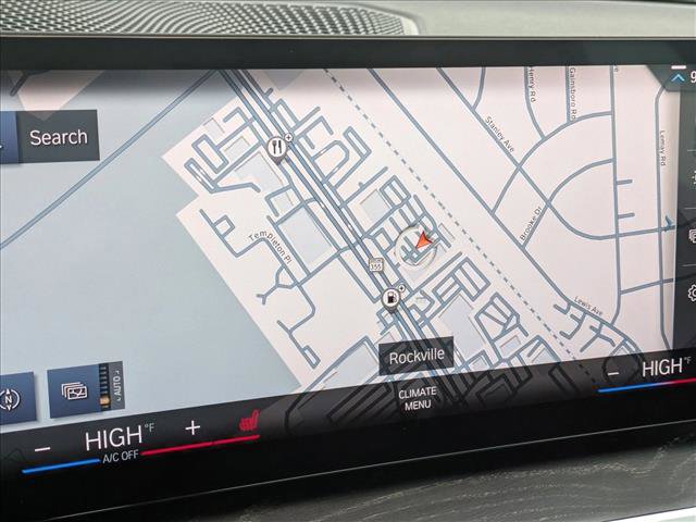 Used 2024 BMW 330i xDrive Sedan w/ Premium Package image 13