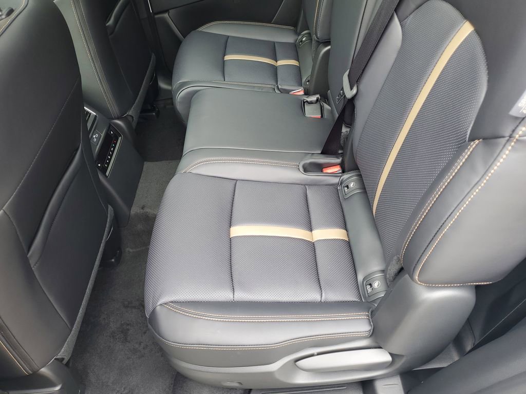 New 2026 MAZDA CX-90 3.3 Turbo w/ Premium Plus Pkg image 14