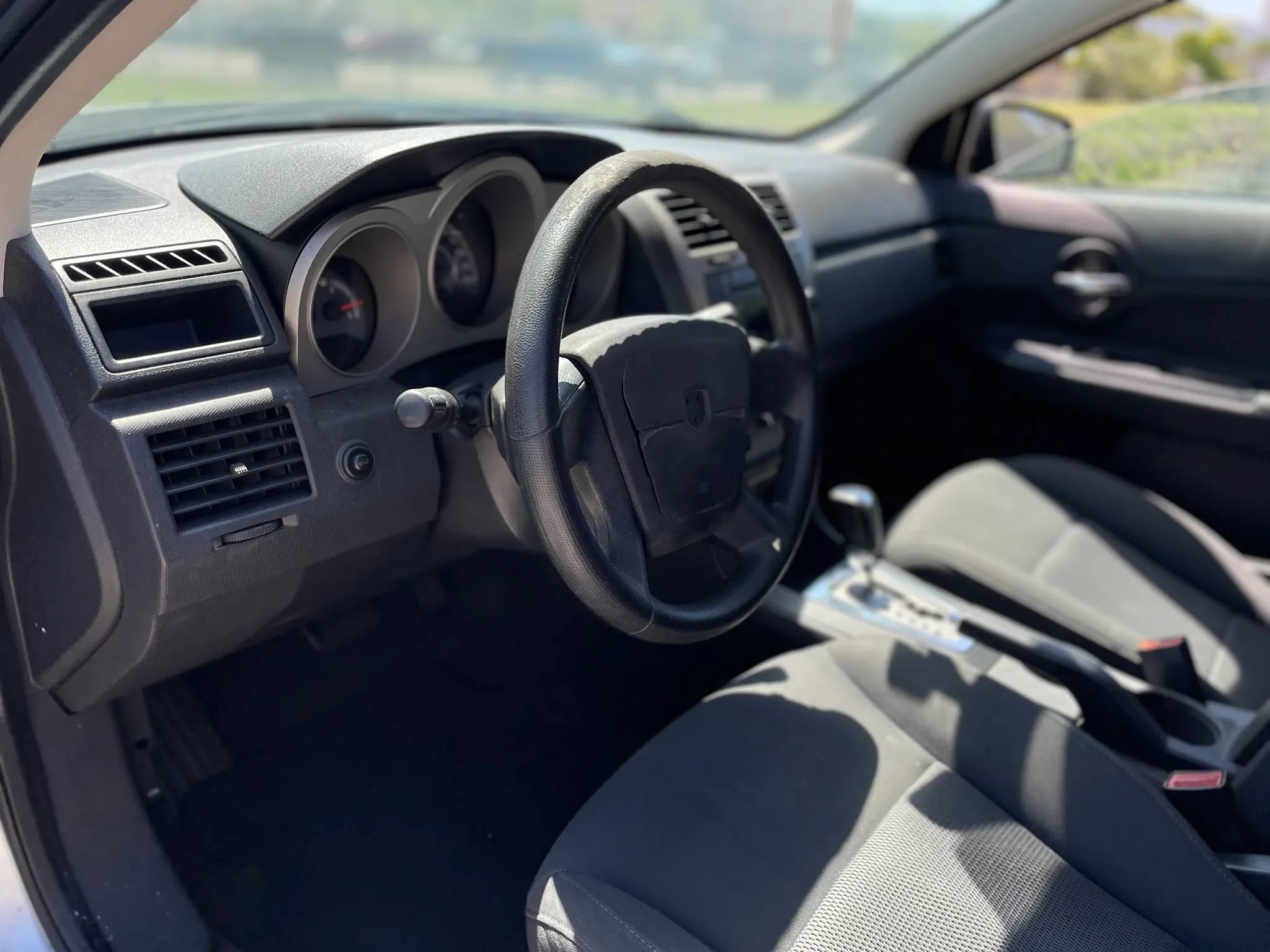 Used 2010 Dodge Avenger SXT FWD image 19