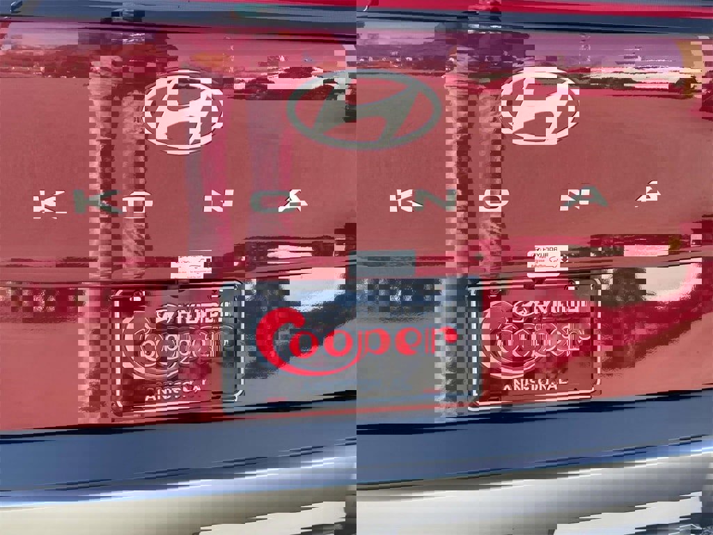 New 2026 Hyundai Kona SEL Premium image 7