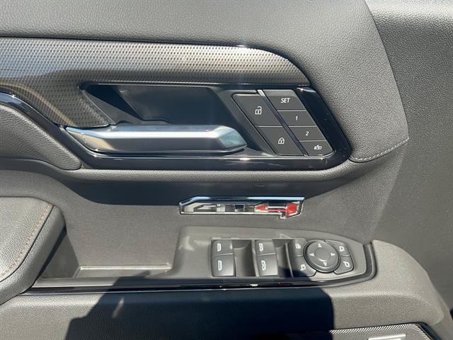 New 2026 GMC Sierra 1500 AT4 w/ Technology Package AWD/4WD image 11