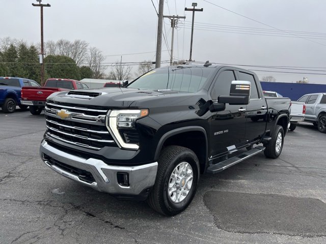 Used 2024 Chevrolet Silverado 2500 LTZ w/ LTZ Convenience Package image 22