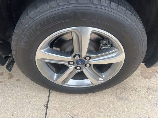 Used 2022 Ford Edge SEL w/ Convenience Package image 10