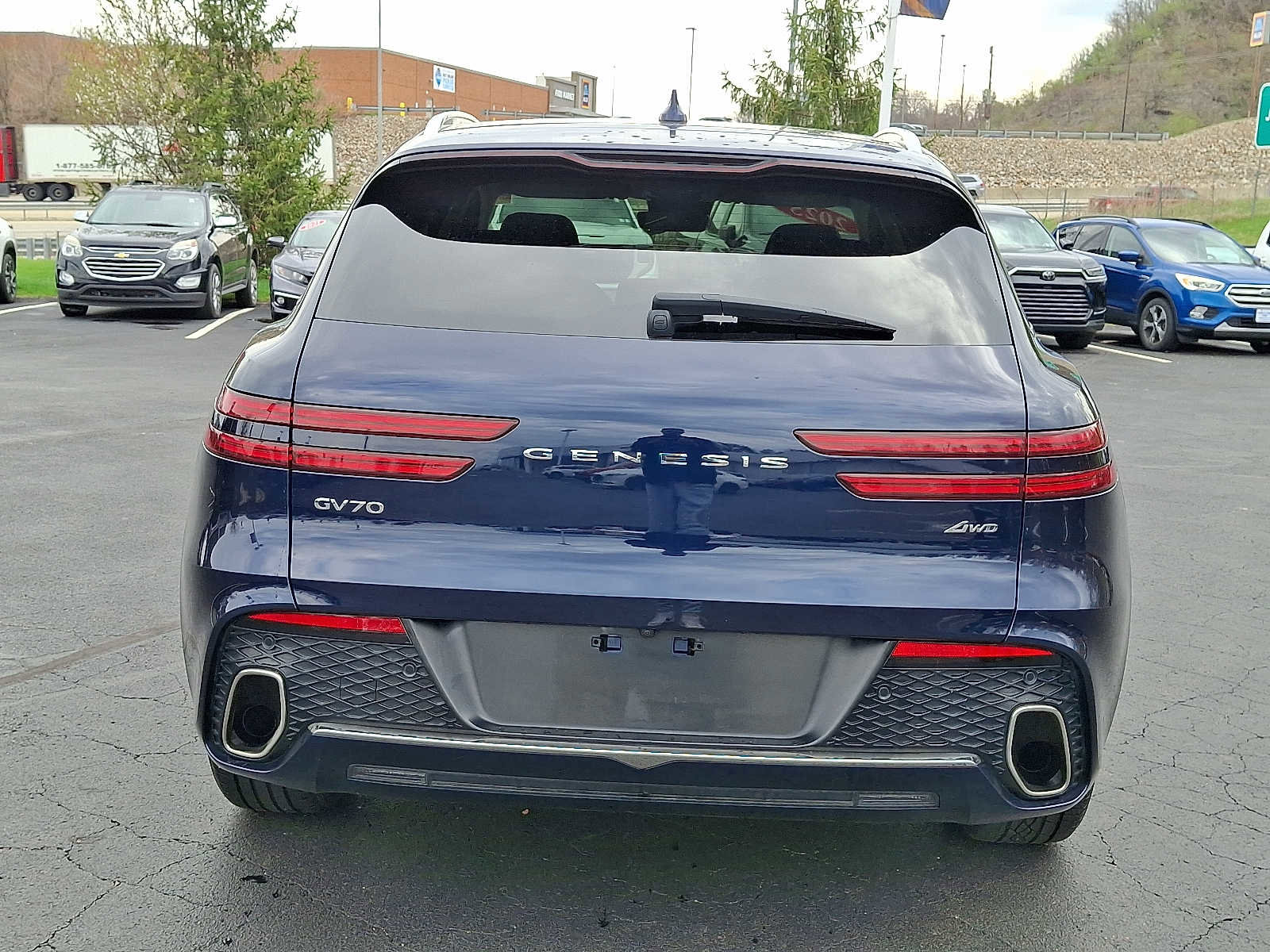 Used 2025 Genesis GV70 2.5T image 5