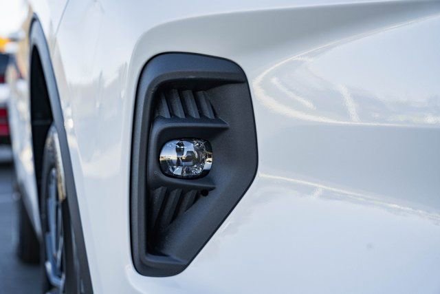 New 2026 Ford Escape SE w/ Class II Trailer Tow Package image 23