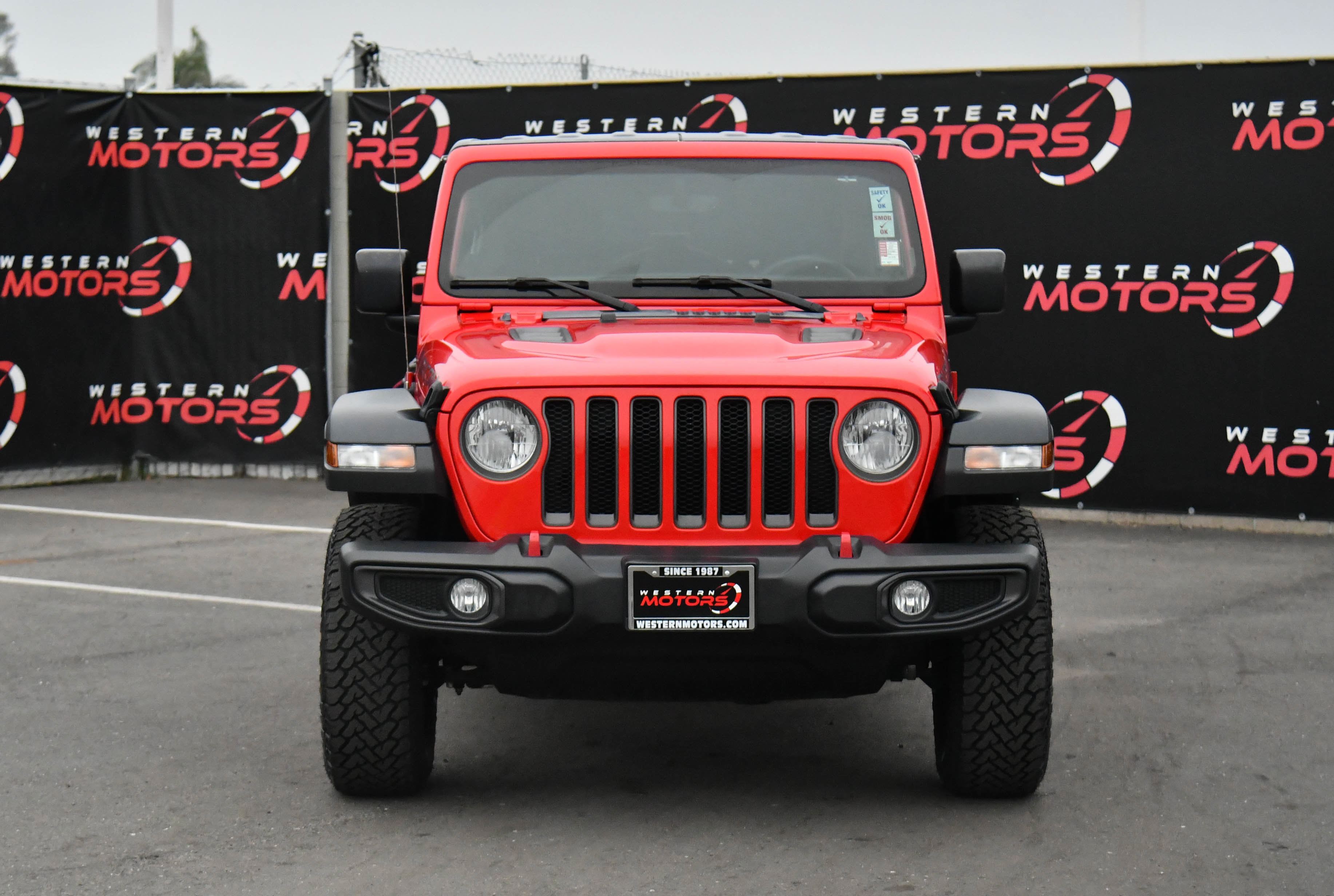 Used 2023 Jeep Wrangler Unlimited Rubicon image 2