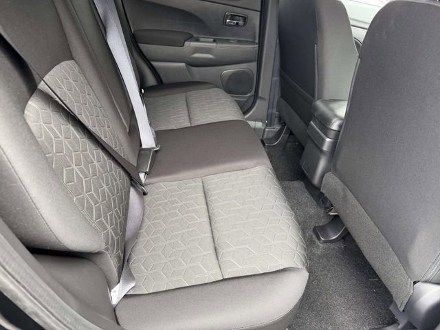 New 2026 Mitsubishi Outlander Sport ES image 9