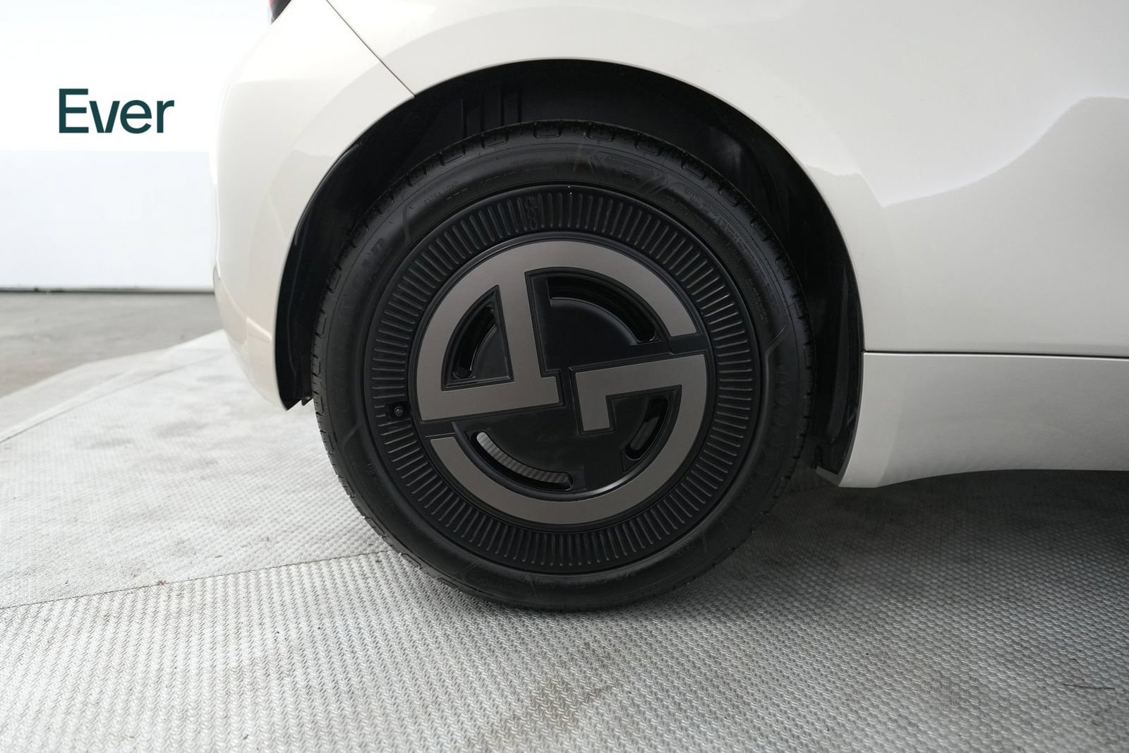 Used 2025 FIAT 500 e FWD image 22