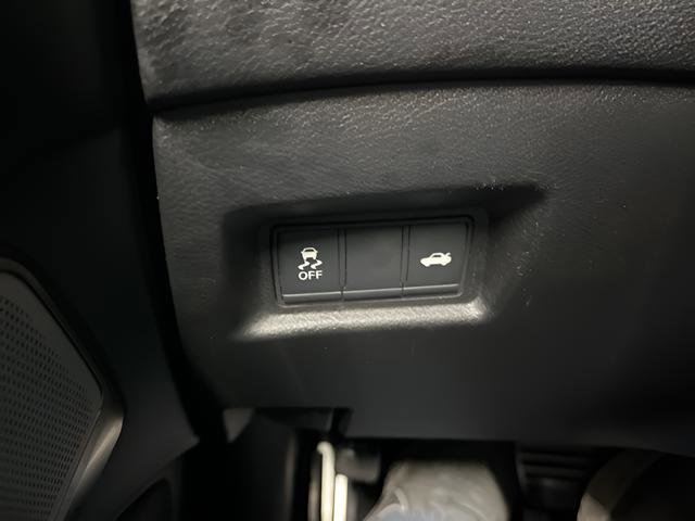 Used 2017 INFINITI Q50 Sport image 37