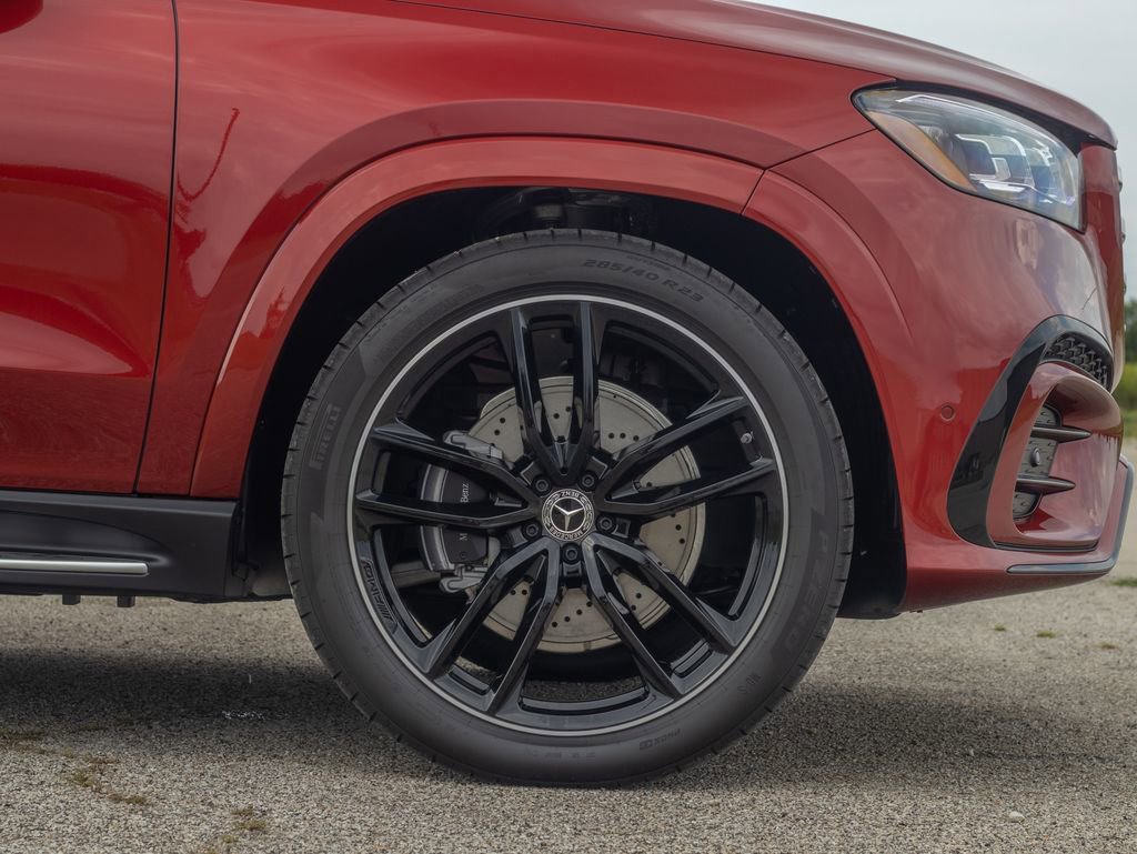 New 2025 Mercedes-Benz GLS 450 4MATIC image 9