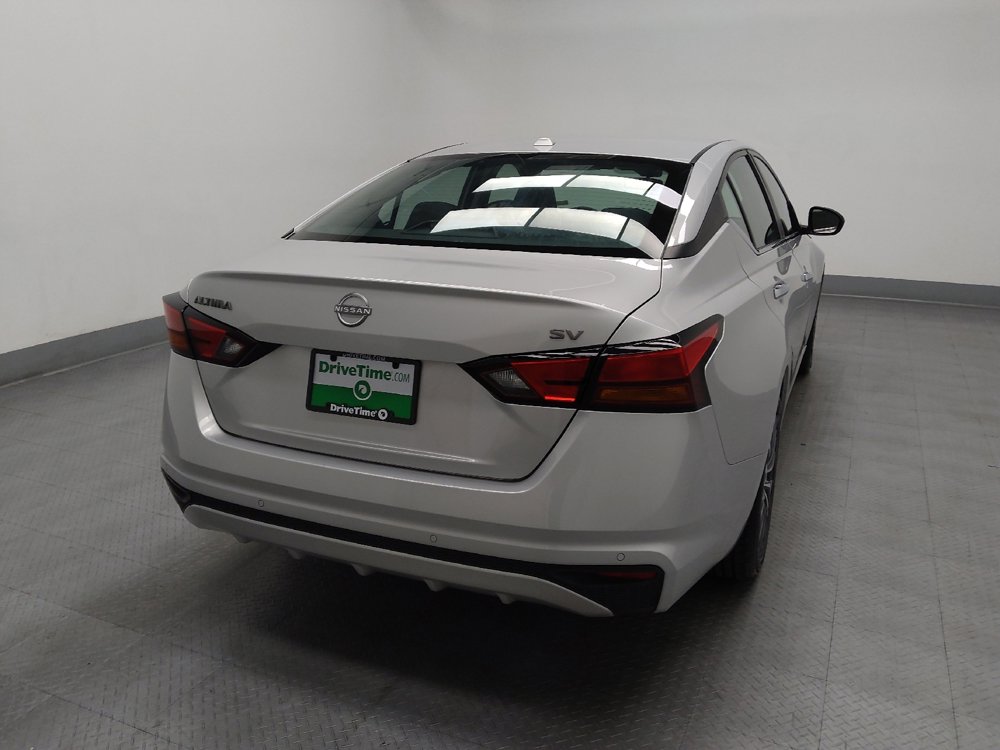 Used 2024 Nissan Altima 2.5 SV image 7