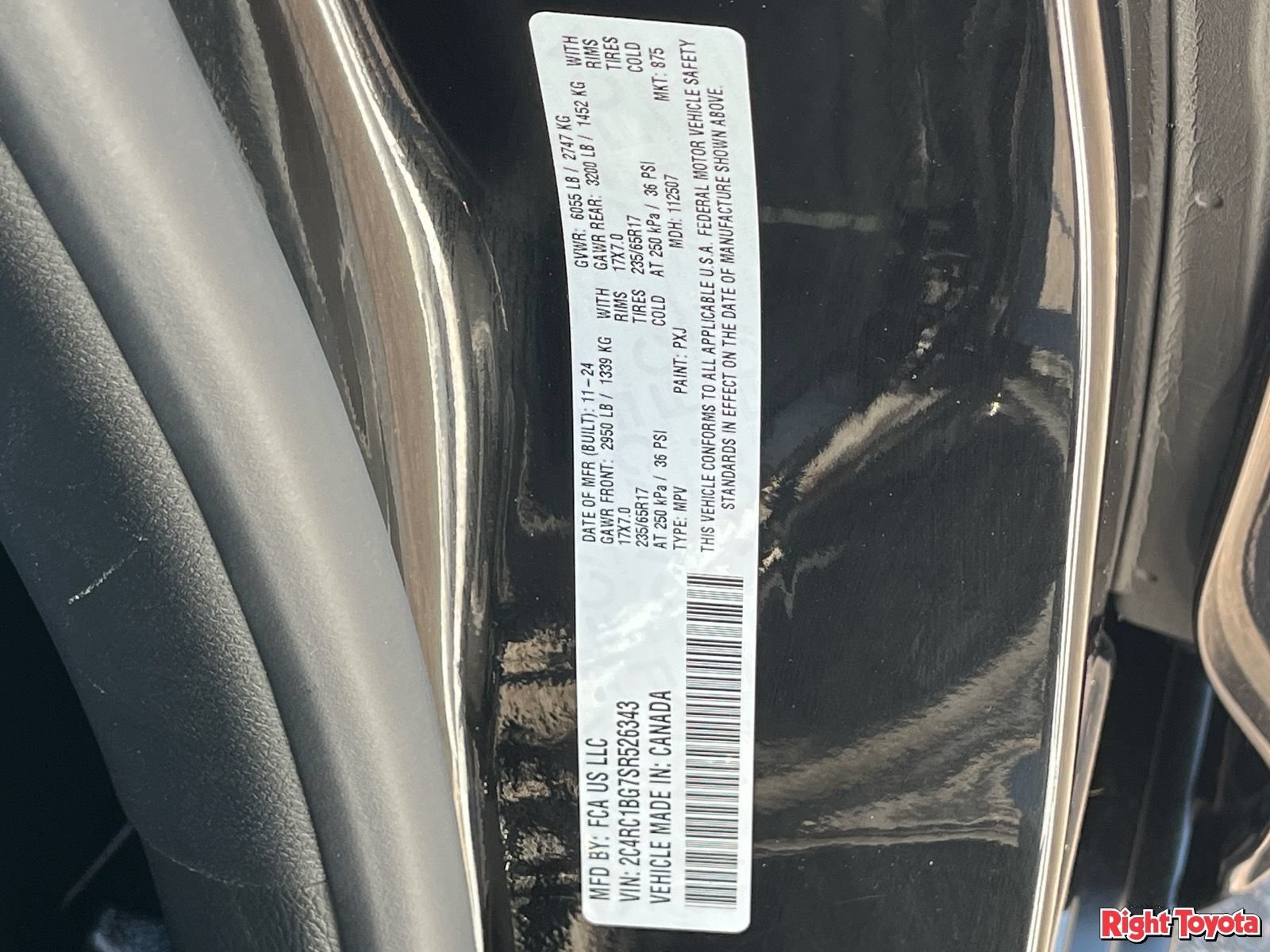 Used 2025 Chrysler Pacifica Select FWD image 33