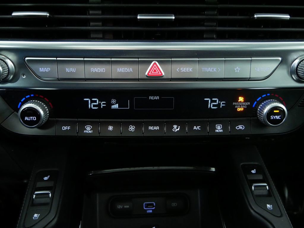 Used 2022 Kia Telluride SX w/ Nightfall Edition Package image 29