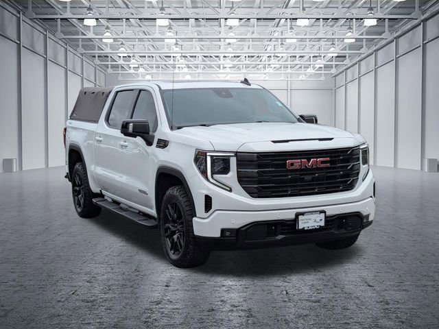 Used 2024 GMC Sierra 1500 Elevation w/ Elevation Premium Package AWD/4WD image 7