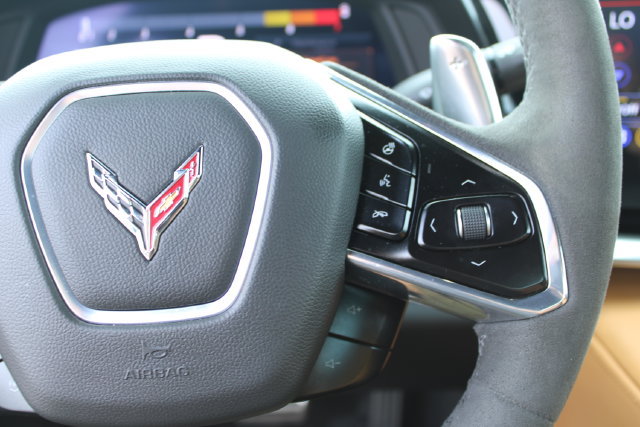 Used 2021 Chevrolet Corvette Stingray Preferred Conv w/ Z51 Performance Package RWD image 21