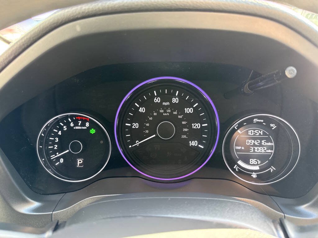 Used 2016 Honda HR-V LX image 14