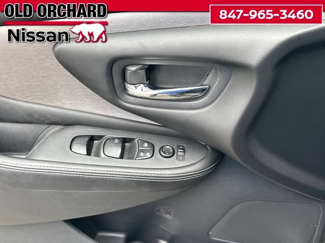 Used 2023 Nissan Murano SV w/ SV Midnight Edition Package AWD/4WD image 9
