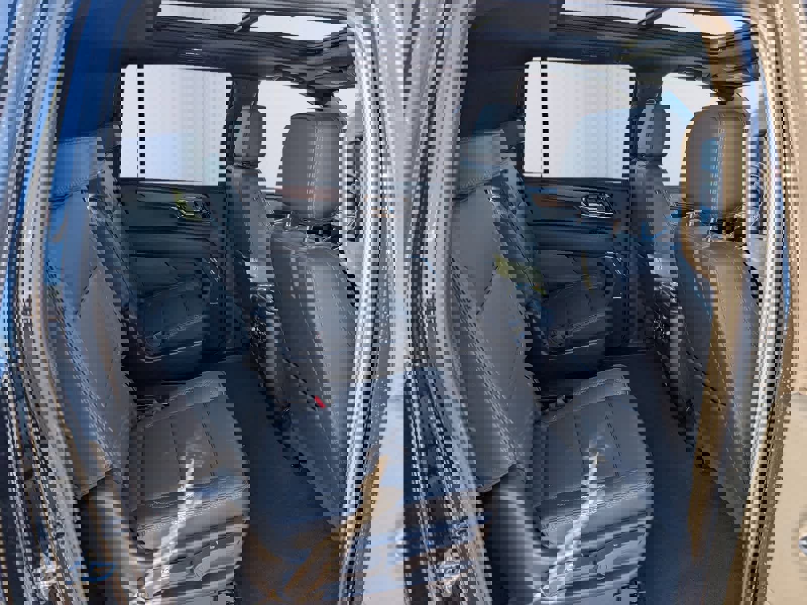 Certified 2025 GMC Yukon XL Denali w/ Sun & Power Step Package image 10