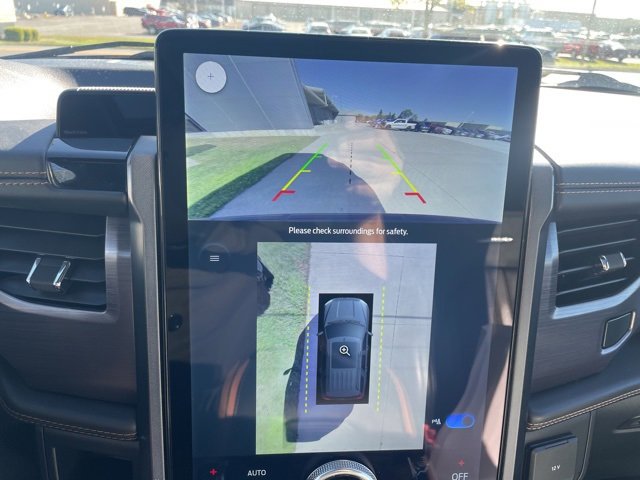 Used 2022 Ford Expedition Max Platinum image 28