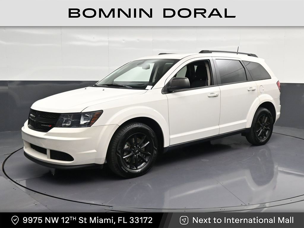 Used 2020 Dodge Journey SE w/ Blacktop Package FWD image 1