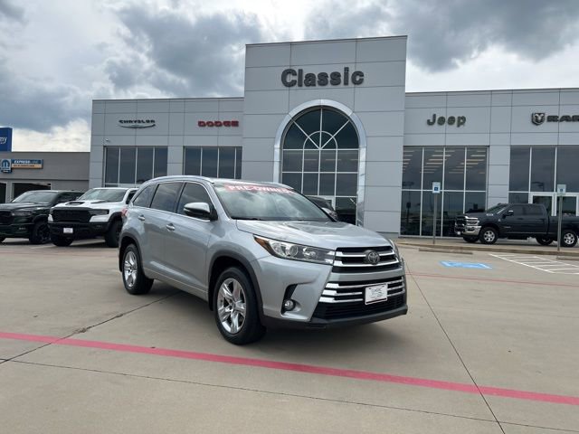 Used 2018 Toyota Highlander Limited FWD image 1