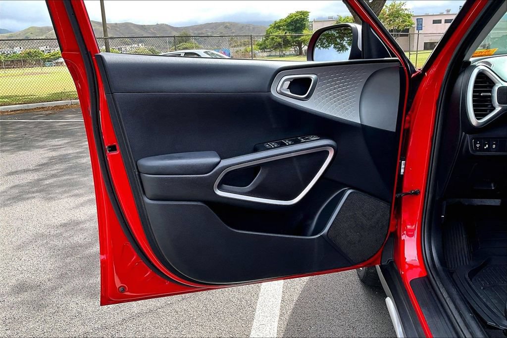 Used 2020 Kia Soul X-Line FWD image 18