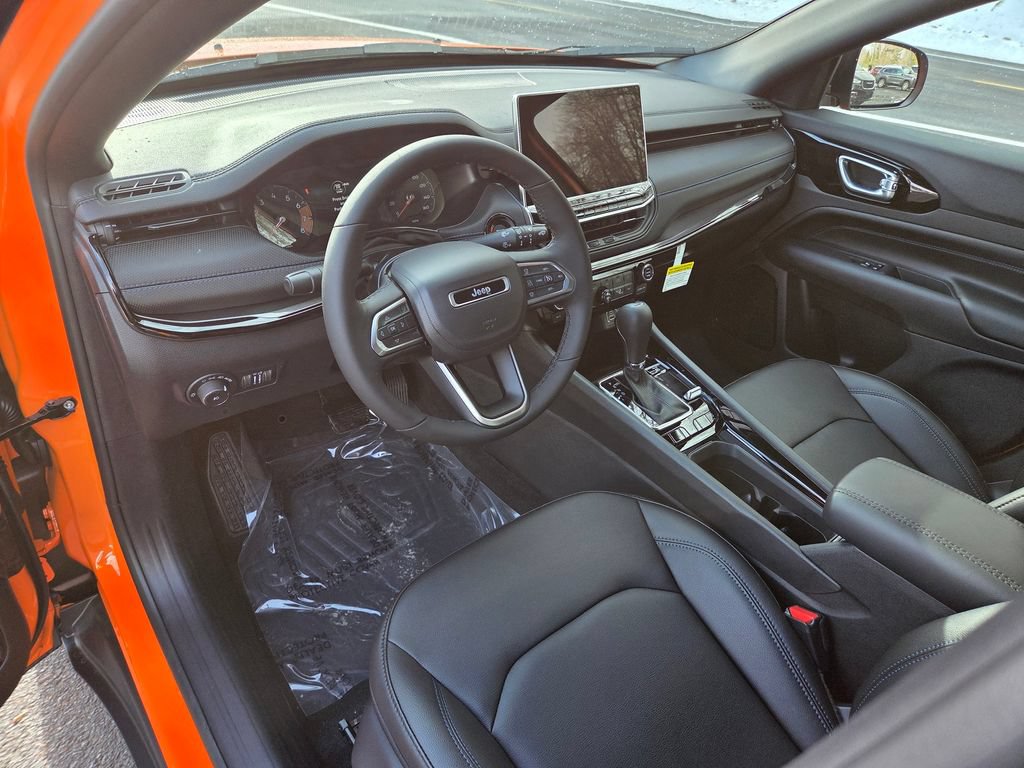 New 2026 Jeep Compass Limited AWD/4WD image 10