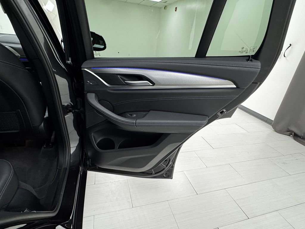 Used 2021 BMW X3 xDrive30i w/ M Sport Package image 15