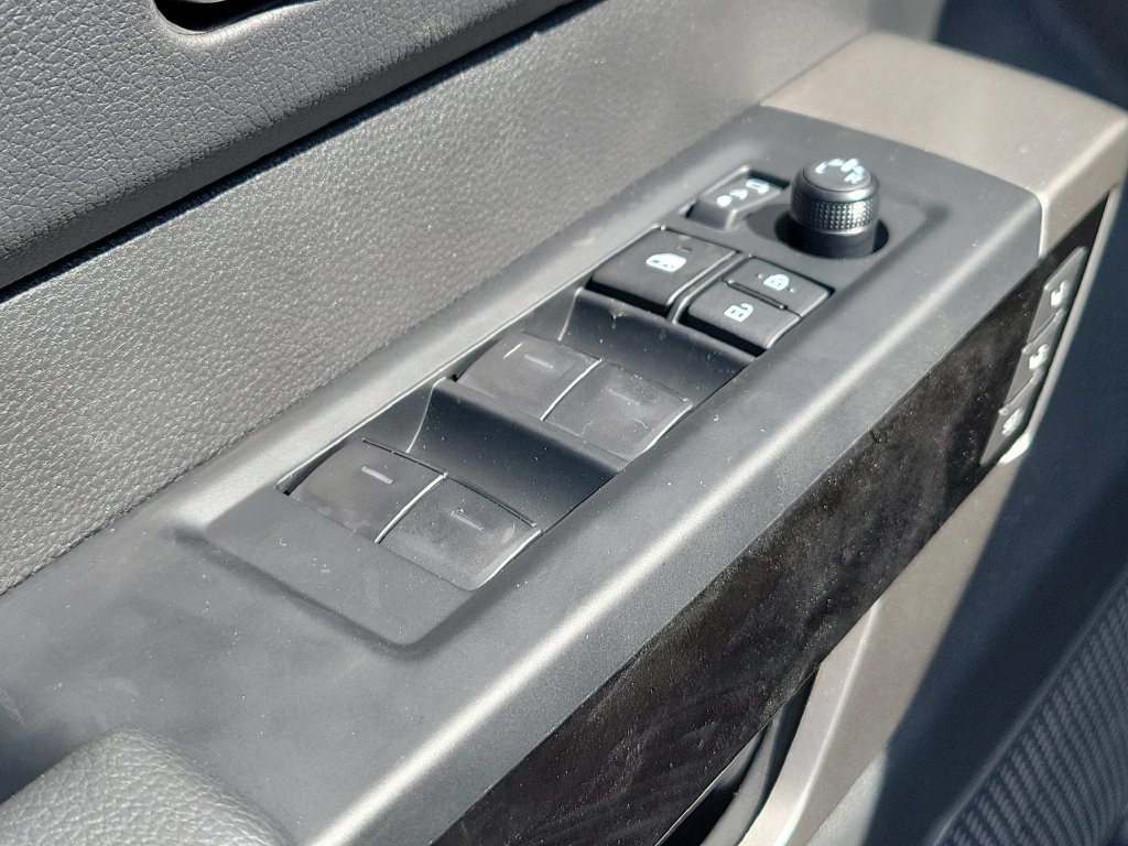 New 2026 Toyota Tundra Limited AWD/4WD image 11