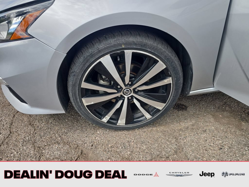 Used 2021 Nissan Altima 2.5 SR AWD/4WD image 23