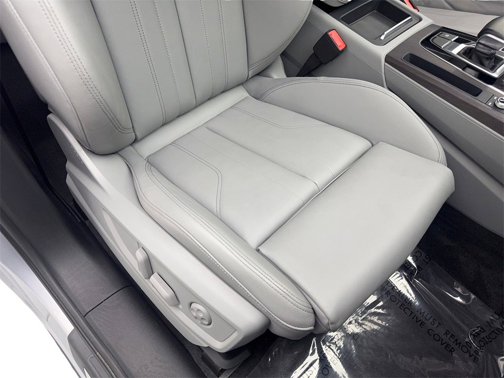 Used 2022 Audi Q5 2.0T Premium w/ Convenience Package image 47