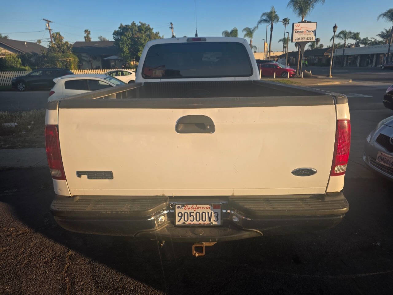 Used 2000 Ford F350 XL image 6