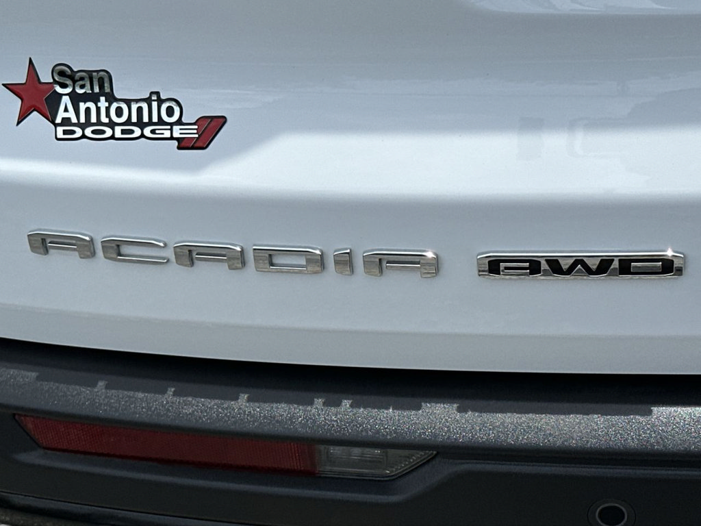 Used 2025 GMC Acadia AT4 AWD/4WD image 46