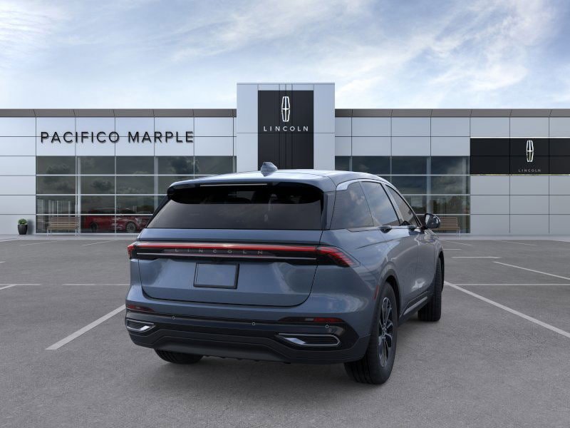 New 2026 Lincoln Nautilus Premier image 8