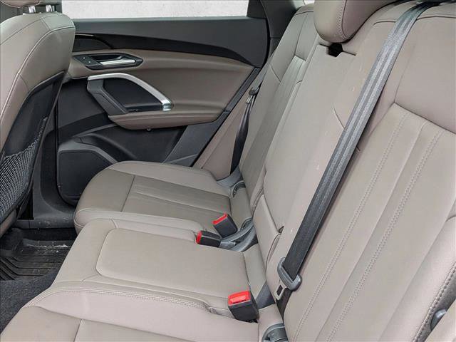 Certified 2025 Audi Q5 Premium w/ Convenience Package image 14