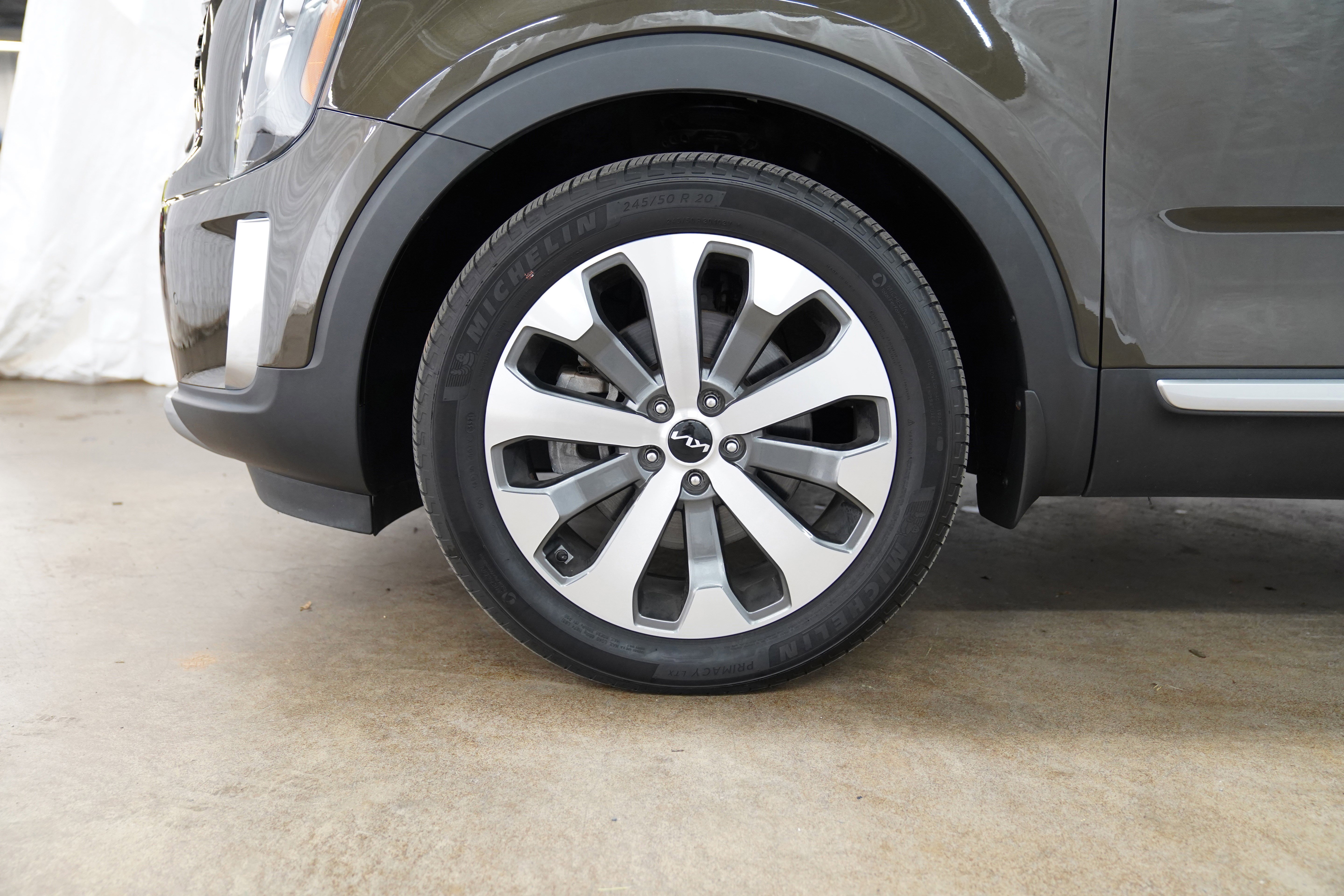 Used 2022 Kia Telluride SX AWD/4WD image 16