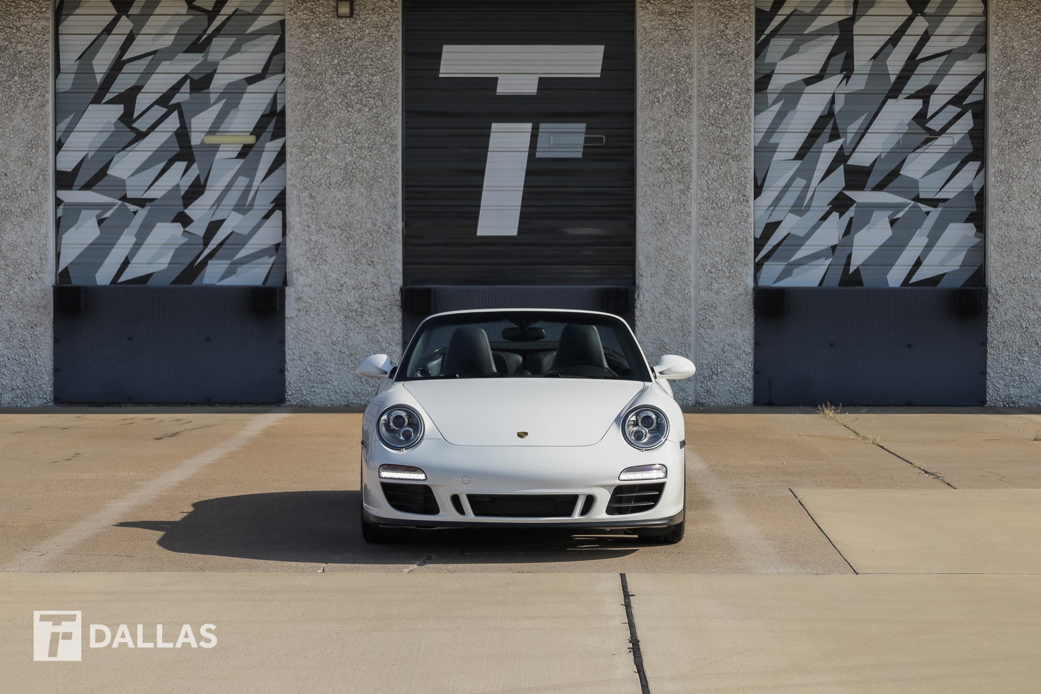 Used 2011 Porsche 911 Carrera GTS RWD image 3