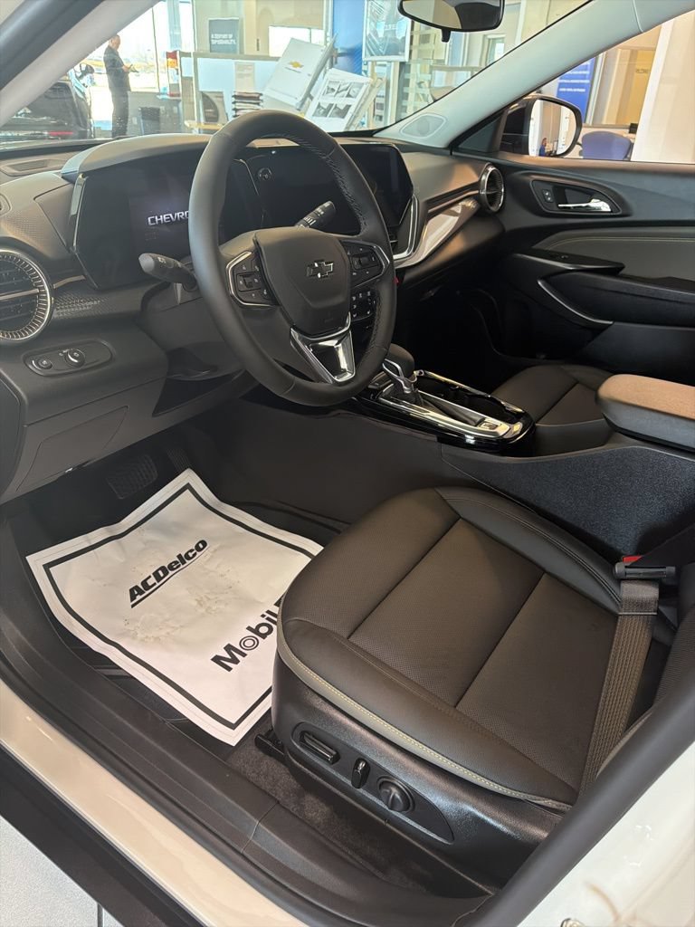 New 2026 Chevrolet Trax ACTIV w/ Driver Confidence Package FWD image 9