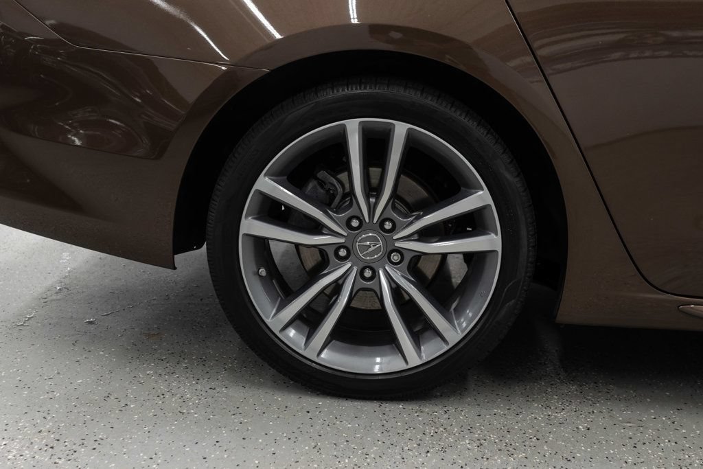 Used 2020 Acura TLX w/ Technology Package FWD image 32