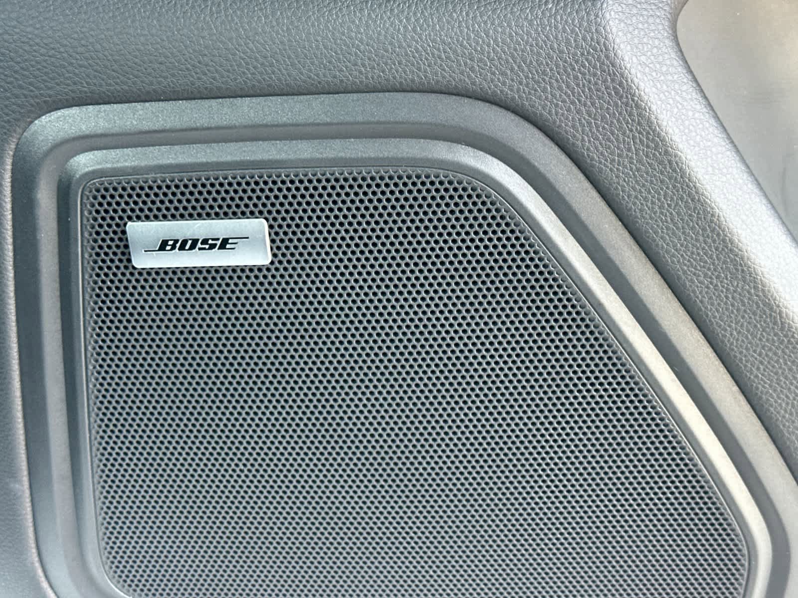 Certified 2026 Porsche Macan AWD/4WD image 20