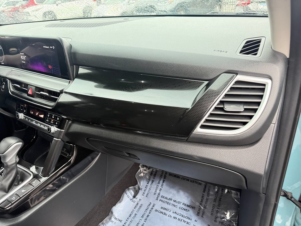 Used 2024 Kia Seltos S AWD/4WD image 16