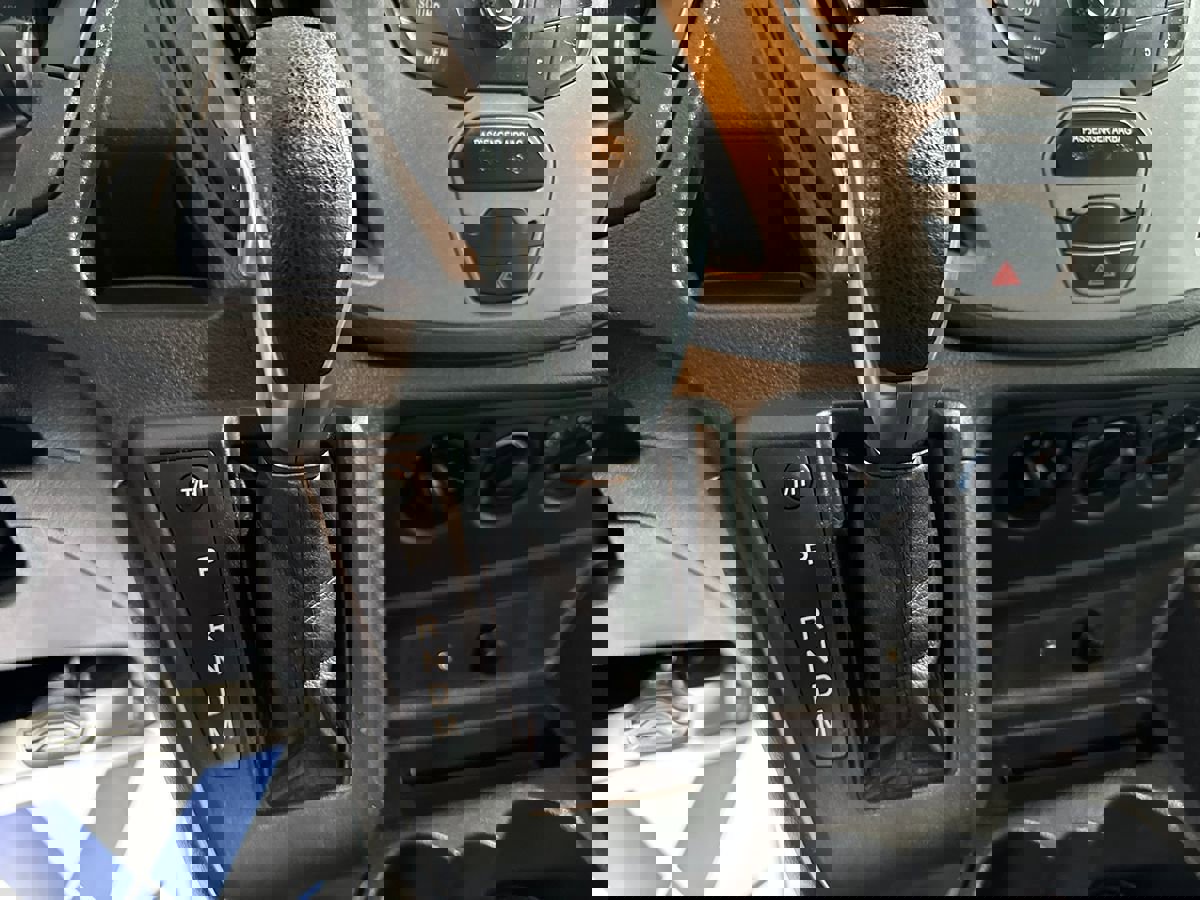 Used 2018 Ford Transit 250 138 image 16