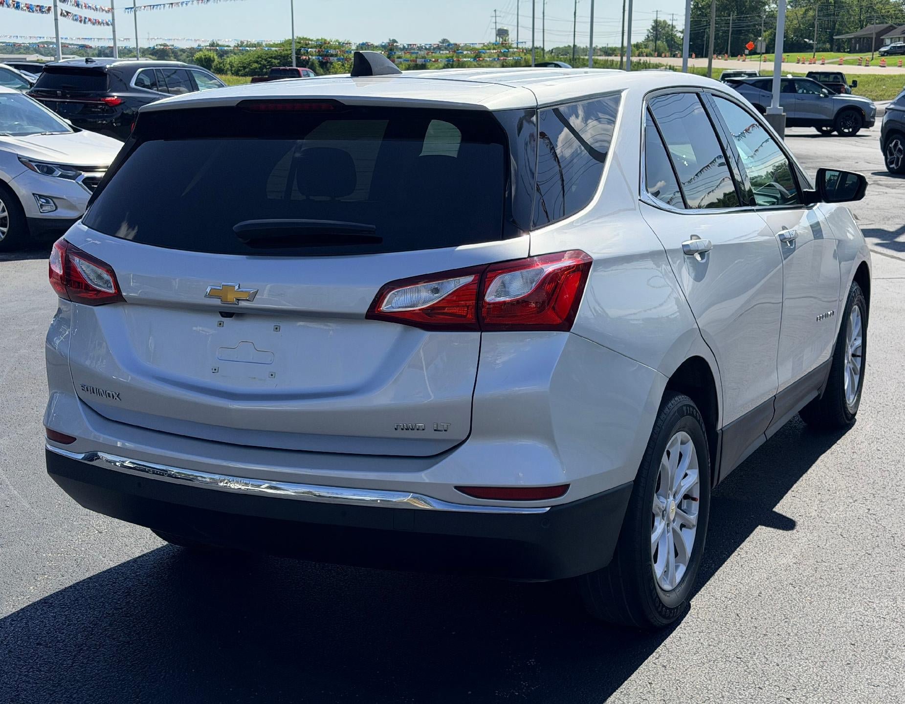 Used 2020 Chevrolet Equinox LT AWD/4WD image 5