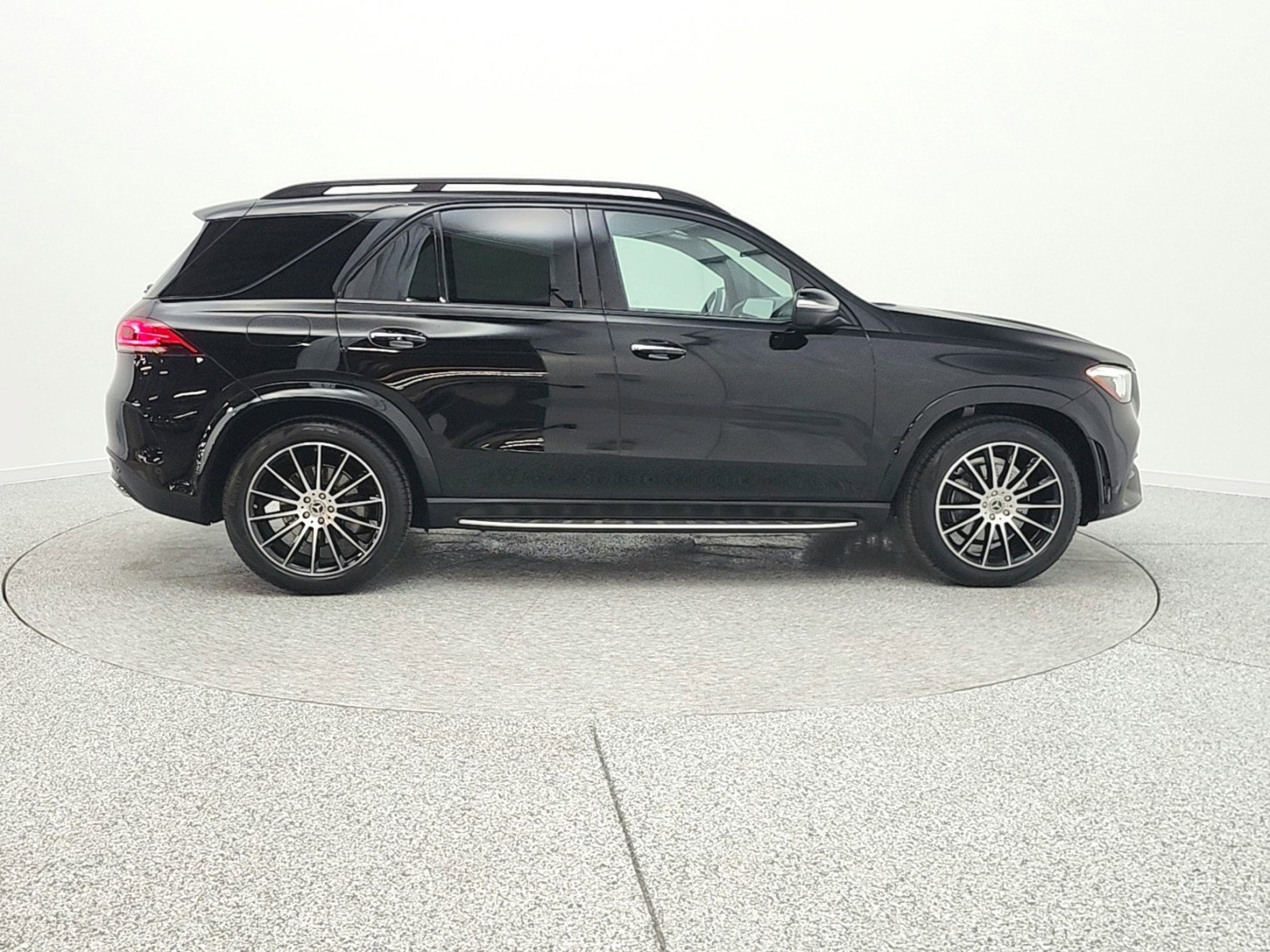 Used 2020 Mercedes-Benz GLE 350 image 5