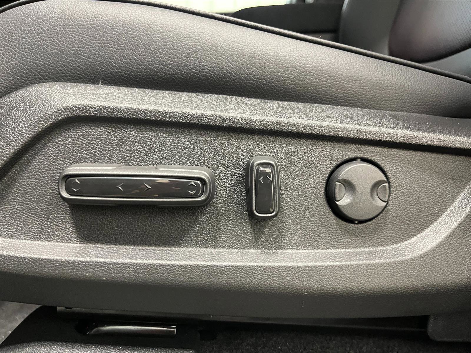 New 2026 Honda Pilot Black Edition image 12