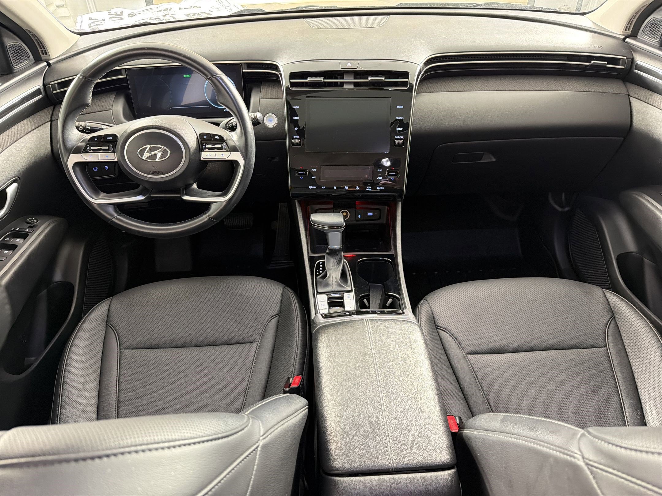 Used 2023 Hyundai Tucson SEL w/ Convenience Package FWD image 17
