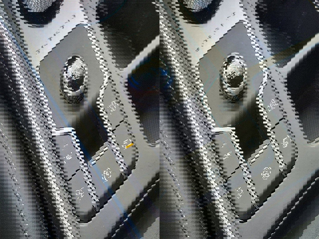 Used 2023 Kia Sorento EX image 29