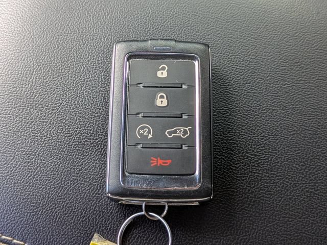 Used 2022 Jeep Grand Cherokee L Laredo w/ Luxury Tech Group I RWD image 35